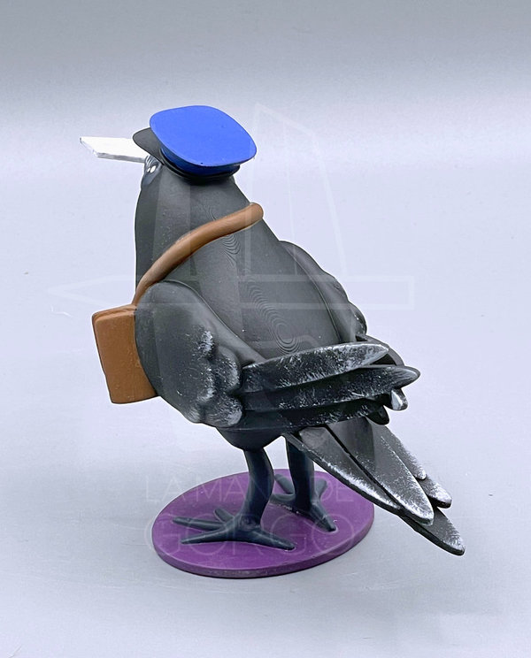 Figura de cuervo cartero